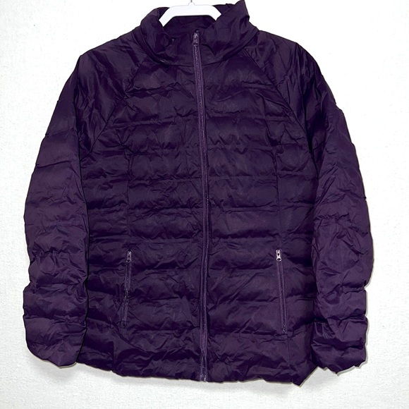 Grape Purple Lightweight Puff Jacket Women’s Size Large Packs into Pouch & Hood - Picture 13 of 14